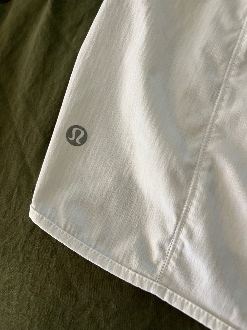lululemon athletica track that White Women's Running Shorts HR 4” inseam - Picture 2 of 10